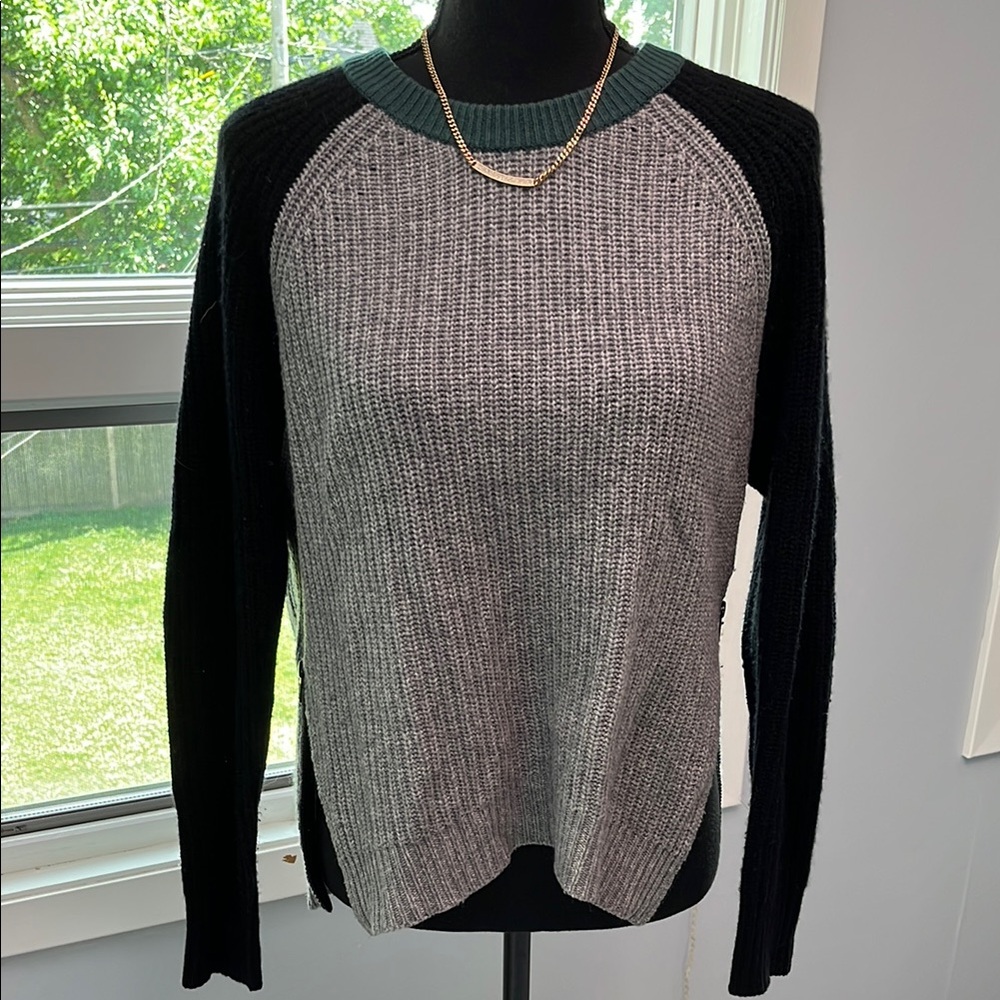 Zipper Hemmed Autumn Cashmere Sweater with Elbow Patches sz M